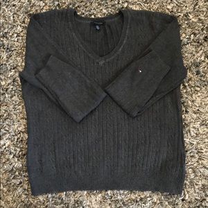 Tommy Hilfiger sweater